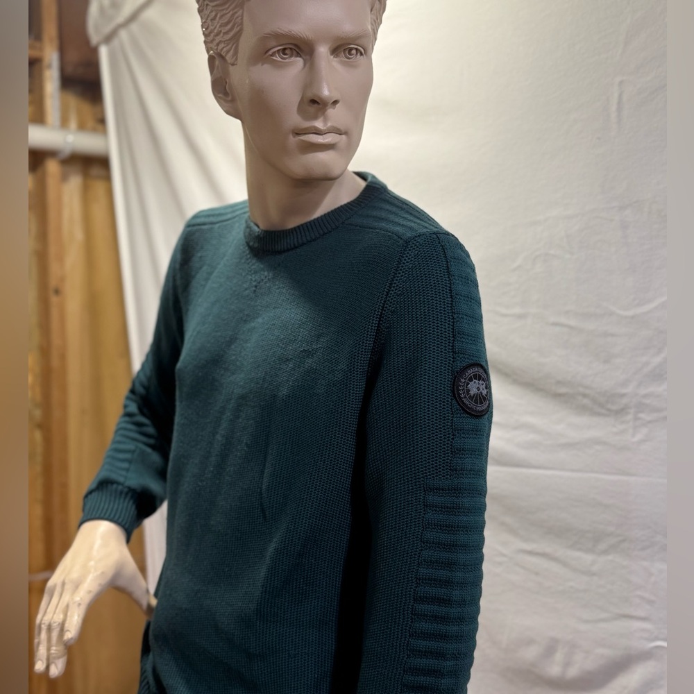Canada Goose Sweater black label size M